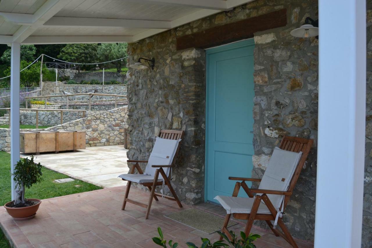 Borgo Rosso Di Sera Resort San Lucido Exterior photo
